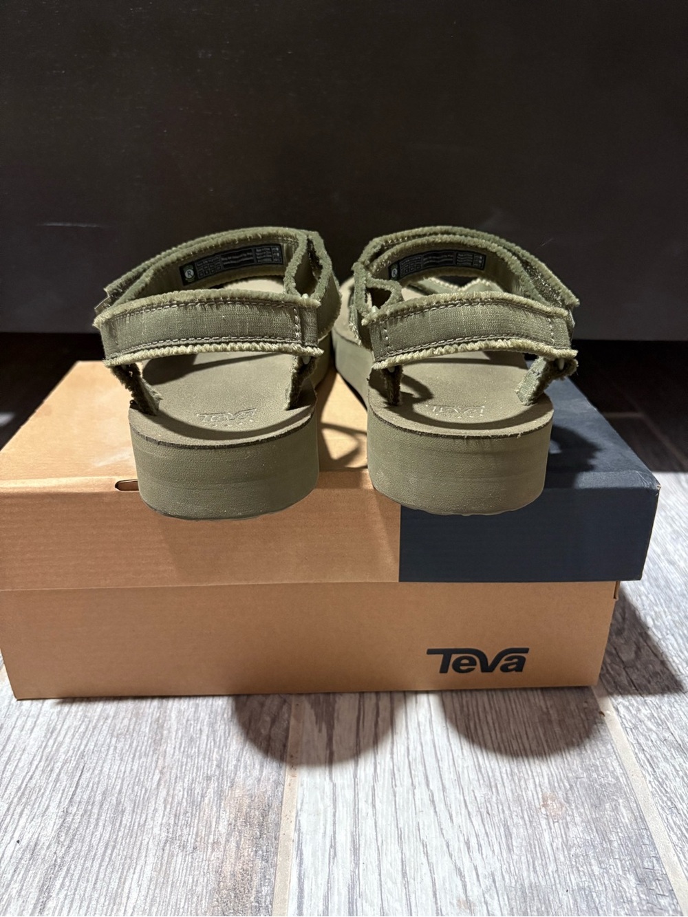 Teva Olive Utility Strap Sandals - Picture 4 of 8